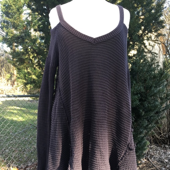 Free People Moonshine cold shoulder, waffle L/S - Picture 6 of 8